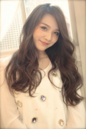 フェミニンパーマ